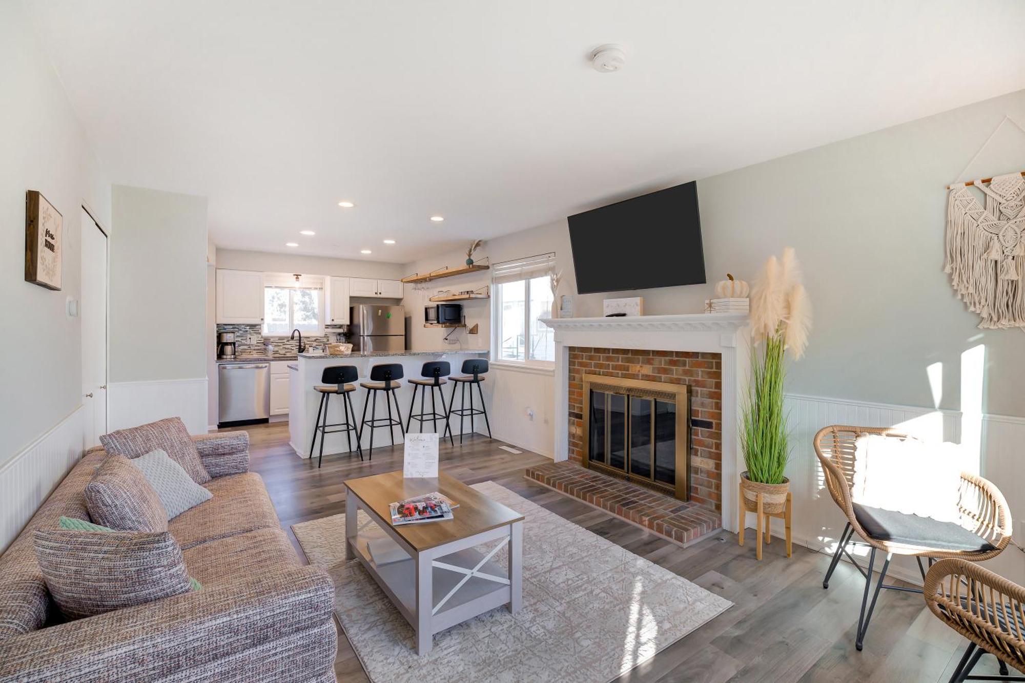 Comfy Family-Size Townhome 2Br-5 People Near Old Town Arvada-10Min Walk 외부 사진